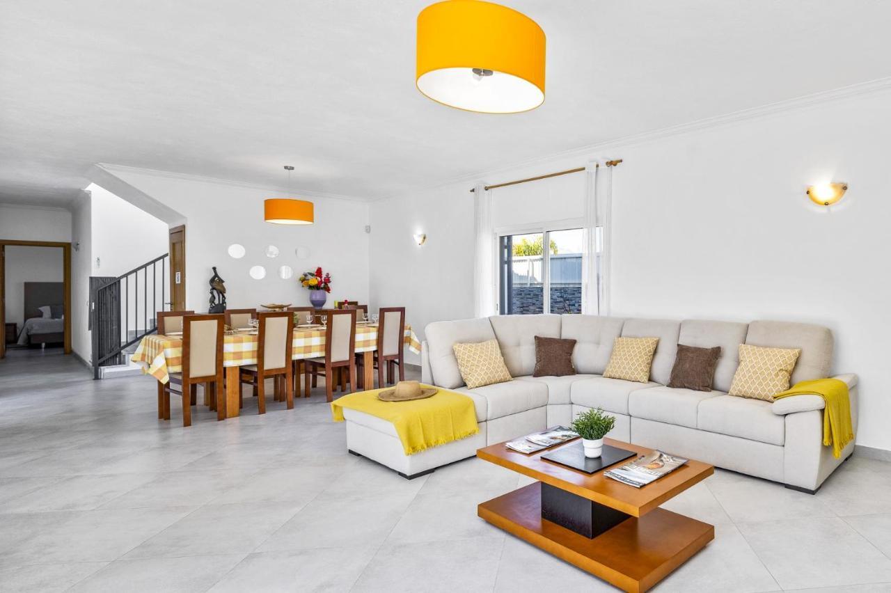 Villa Sea Star By Villa Plus อัลบูเฟรา ภายนอก รูปภาพ